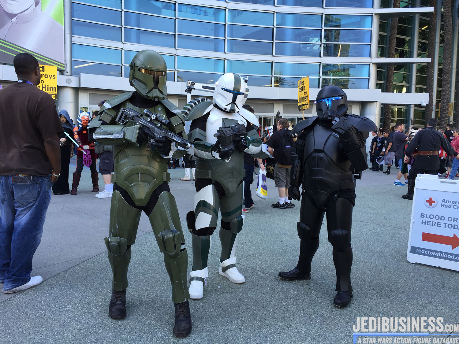 Star Wars Celebration Anaheim 2015 Cosplay And Prop Displays