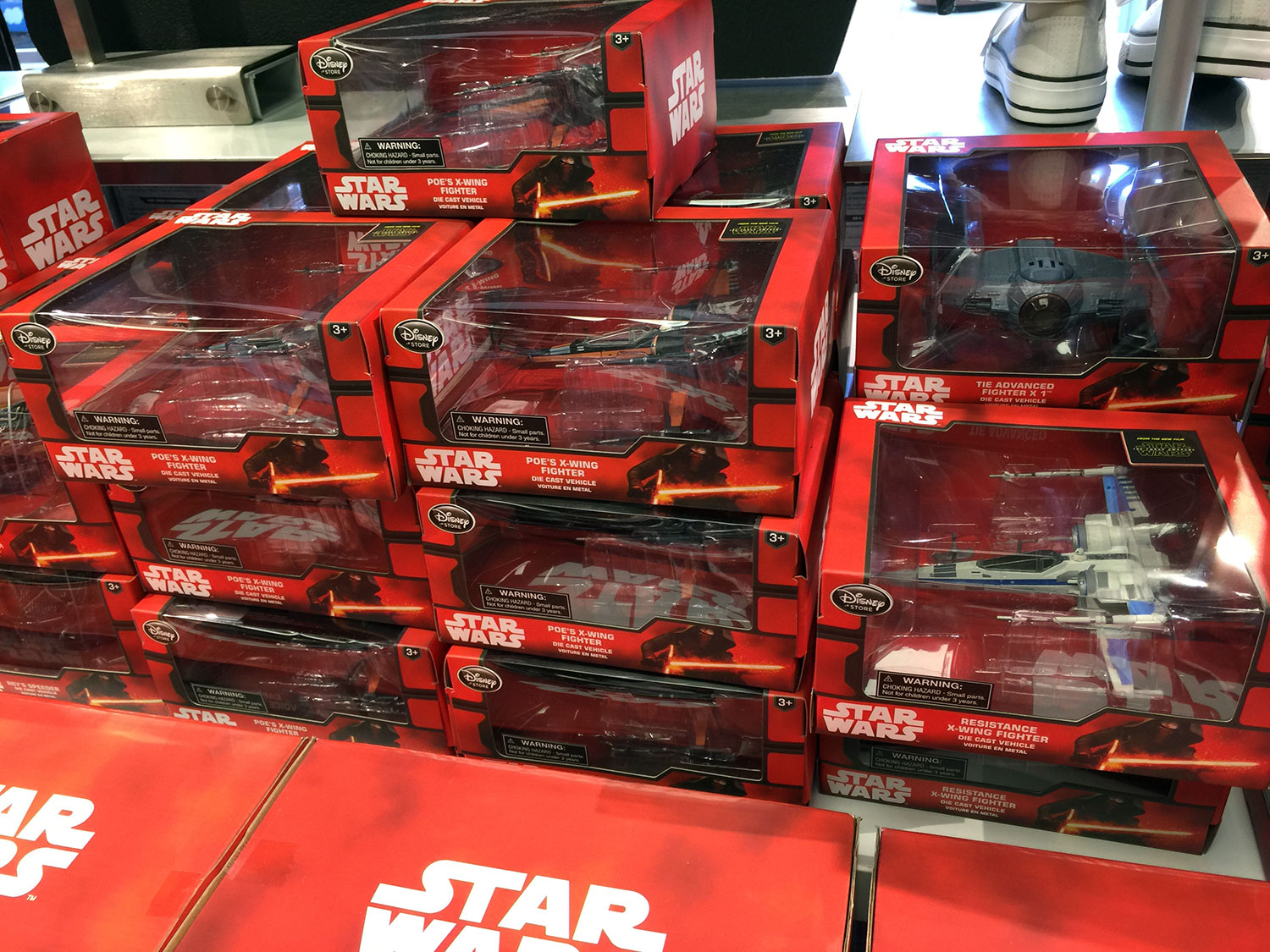 Disney Store Star Wars Force Friday 2015