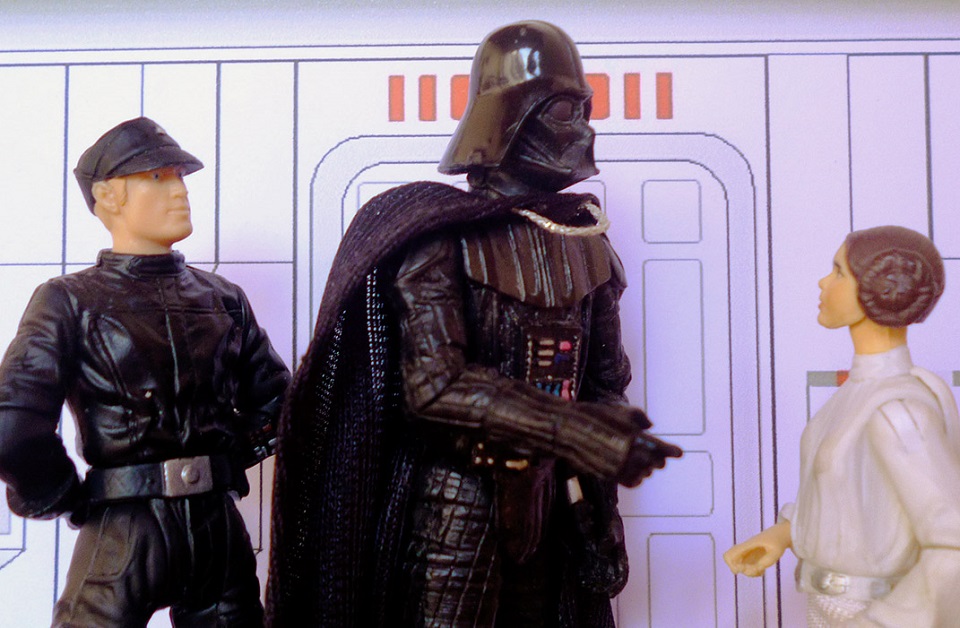 Original Star Wars Re-Created With Figures