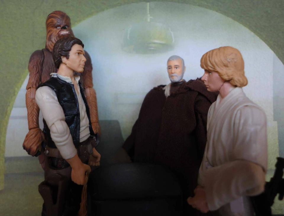 Original Star Wars Re-Created With Figures