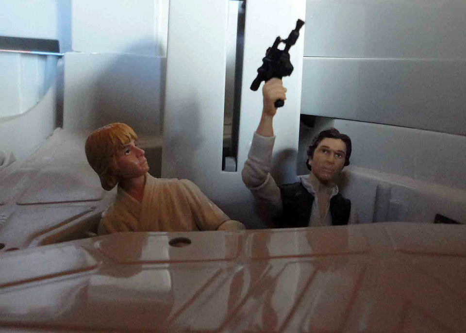 Original Star Wars Re-Created With Figures