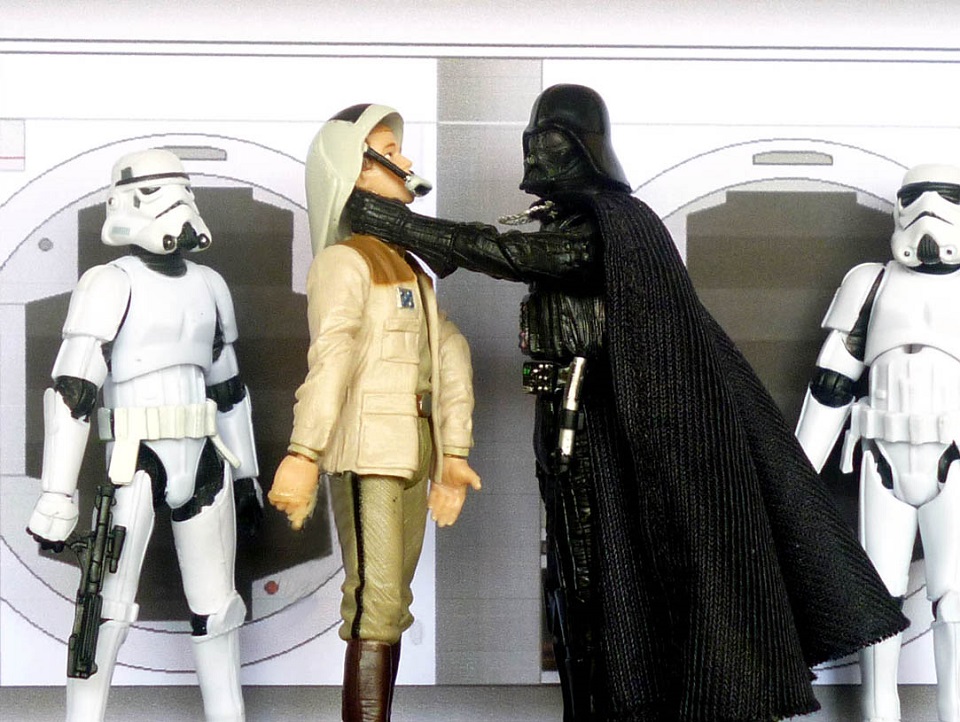 Original Star Wars Re-Created With Figures