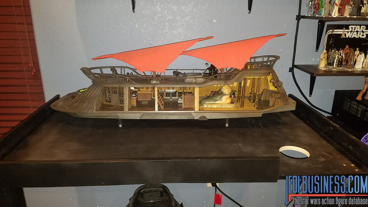 JABBA'S SAIL BARGE - FAN DISPLAYS 2019